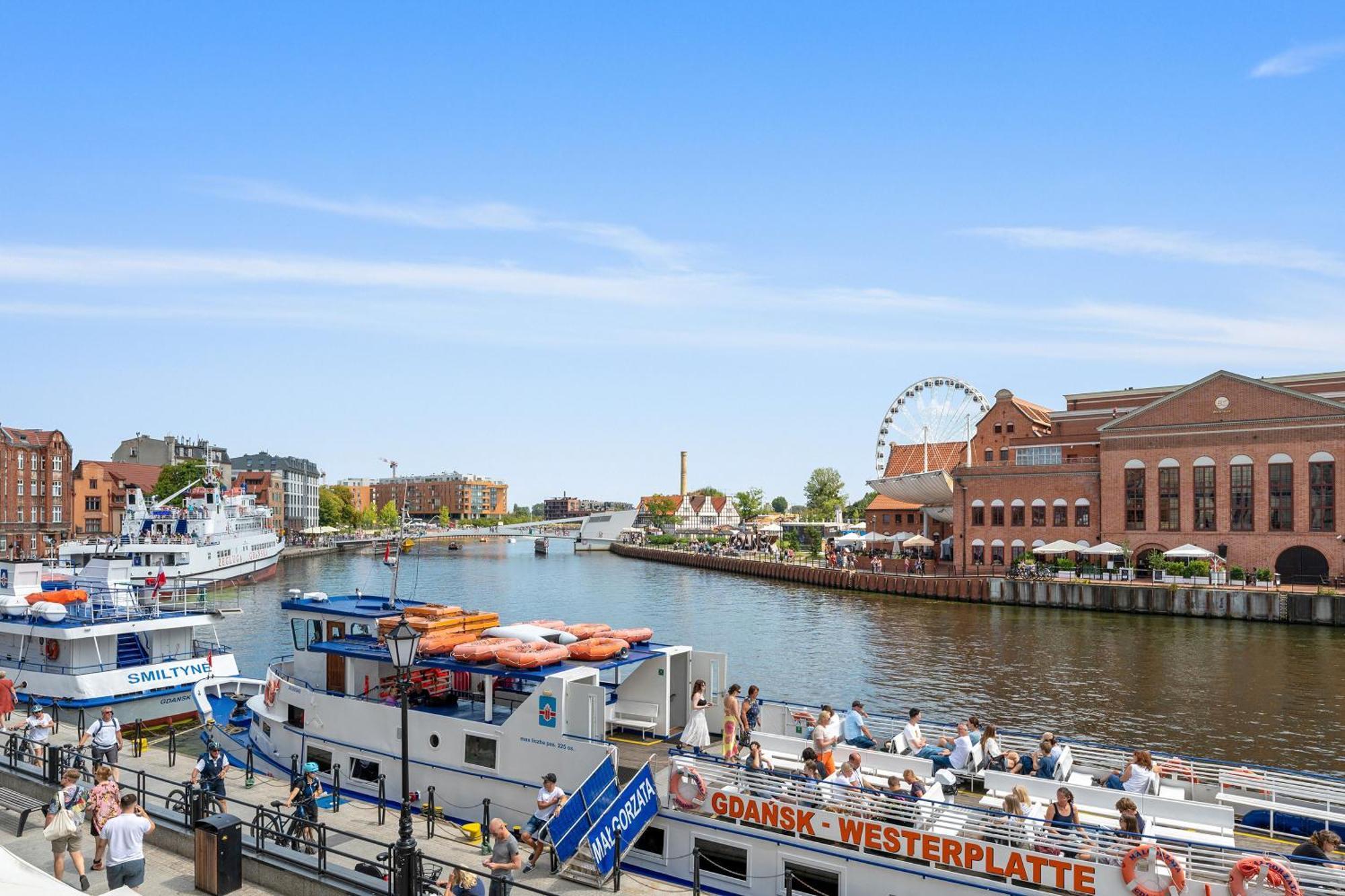 Downtown Apartments Perfect View Symfonia Gdansk Bagian luar foto